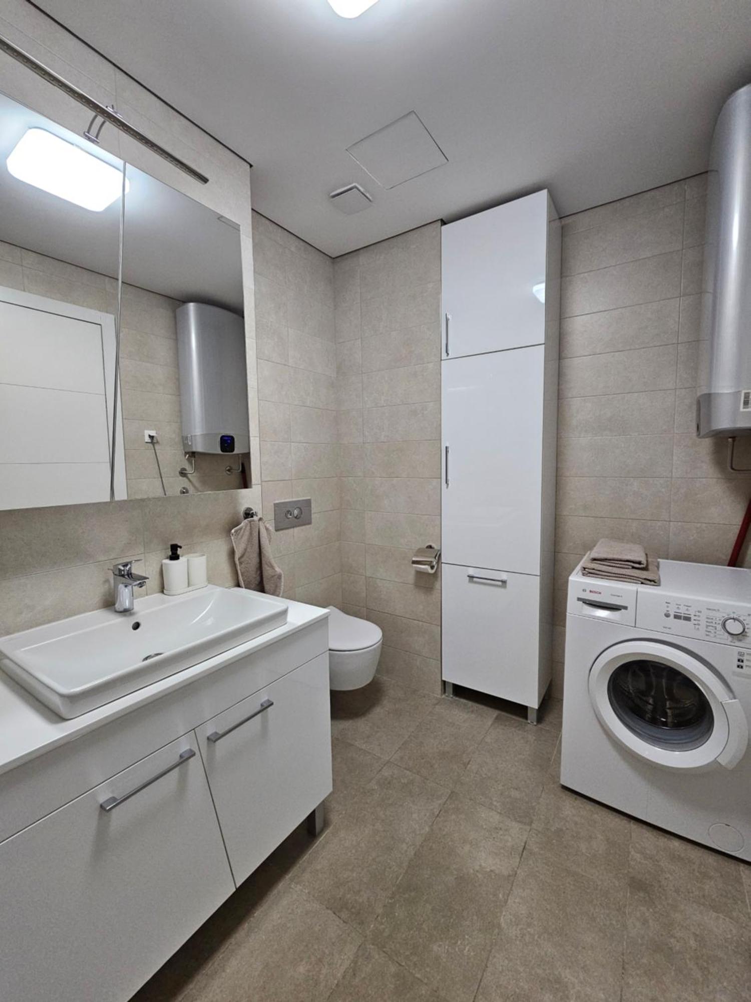 West 65 Apartment Beograd Eksteriør billede